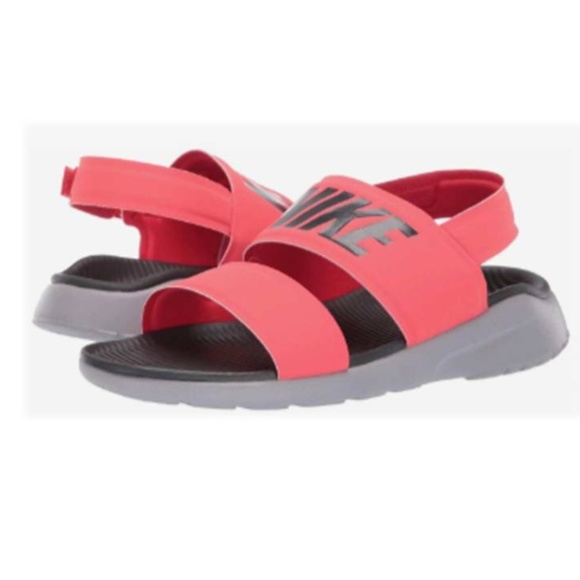 tanjun sandals nike womens
